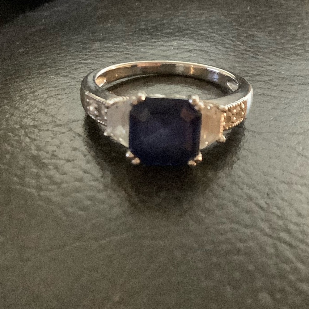 Silver Ring With Square Blue Center Stone and Accent Stones On The Sides